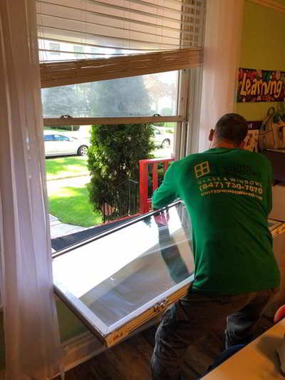 Double Pane Glass Replacement Chicago, IL - UnitedWindowsPro